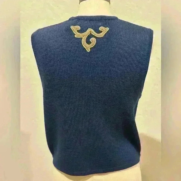 Vintage Tartan Plaid Embroidered Detail Knit Vest Sz M by Portraits - Picture 4 of 9